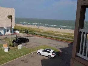 Lovely 1-BR w/ pool & beach access - Image 5