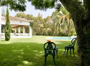 Beautiful house in Guadalmina Baja, overlooking the river and golf 800m from the beach - Image 3