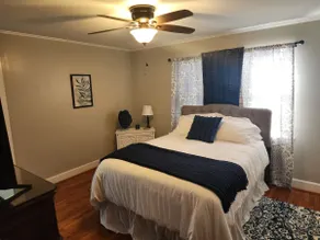Bayou Getaway Cottage - Image 4