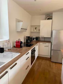 Quiet and warm apartment in the city center. - Image 3