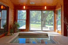 Hallenbad, 2 Meilen vom Meer, 7.000 Quadratmeter Luxusvilla - Image 3