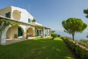 La Villa Pelagos est sans aucun doute l'une des meilleures vues de Corfou. - Image 4