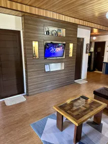 2 Bedroom w/ 100 Mbps Wi-Fi Cabin - Image 3