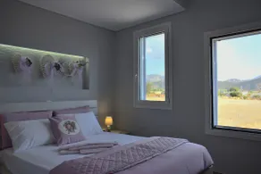 Gaia Luxury Villa - Image 4