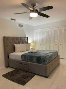 Modern and Deluxe Unit in Orlando Centally Located - Image 4