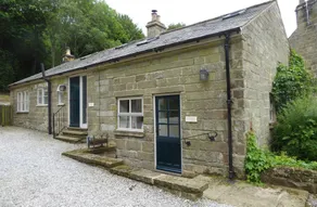 Grove House Levisham - Image 2