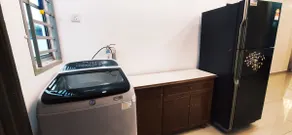 Tuah Muslim Stay | Fully aircond | Netflix - Image 3