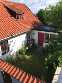 English charm in the middle of Kivik - Image 5