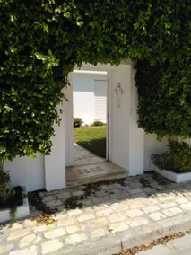 A peaceful oasis a few steps from the sea... - Image 3