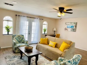 Entire duplex 5 bd/3 bt triplex walk to the beach - Image 3