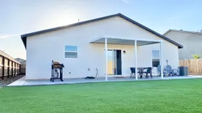 Deluxe Spacious Home near Sequoia Park - Image 2