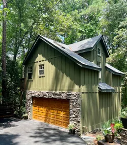 Lakeside Peace and Woods. Private Carriage House - Image 2