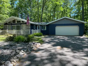 Private Cozy Family Retreat The best of up north! - Image 5