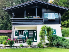 Romantic vacation home with sauna - Image 2