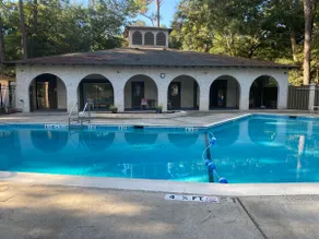 Tranquility in Paradise- 2bdr pet-friendly villa w/parking - Image 3