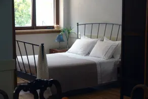 Unique - Spacious Studio with rooftop / Thissio - Image 3