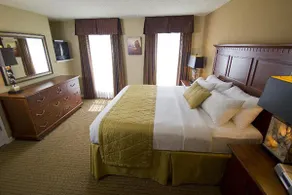 Great family vacation resort condo. Sleeps 12. - Image 4