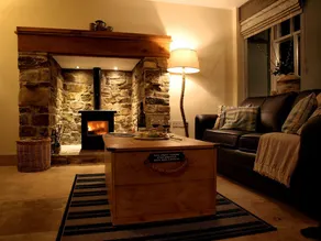 Plum Tree Cottage - Image 2