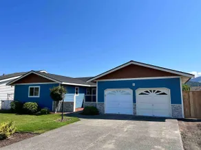 Modern STYLE In Heart of Sequim - Image 2