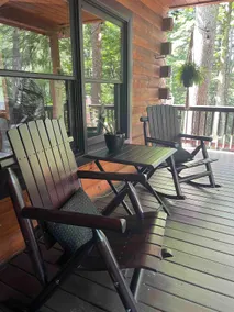 Cherry Log | Stylish & Modern Classic Cabin | Cozy - Image 3