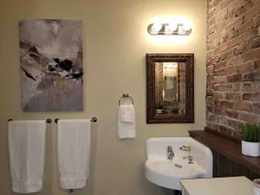 Saddlerock Suite 112 - Image 4
