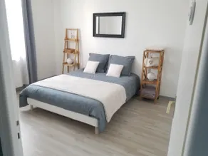 80 m2 apartment in Saint-Amour city center - Image 4