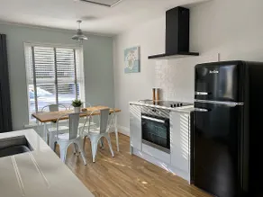 ‘The Loft’ - Apartment by the sea - Image 5