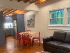 Little Woodchuck: Hot Tub+Fire Pit+Family Friendly - Image 4