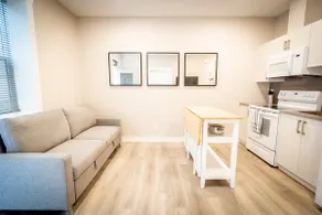 New 1 Bedroom Suite Central Vernon - Image 5
