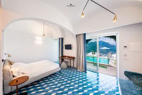 Luxury suite ”Urano” with seaview in Ravello - Image 5