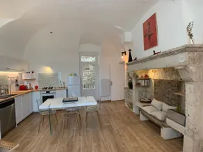 The small courtyard - Nice cottage with terrace Ranked 3* - Image 3