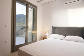 Dreamy Cycladic Luxury Summer House 2 - Image 4