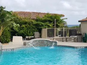 Beach Resort - lovely Cottage on Beach & Water Way - Image 5