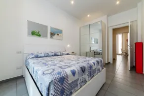 GuestHost - Porta Pia & Villa Torlonia Apartment with Balcony - Image 2