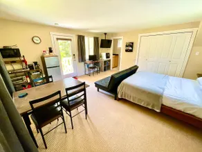 Loft close to the beach - Image 4