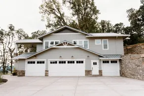 Wine Country Retreat, Eola Amity Hills, Salem, OR - Image 4