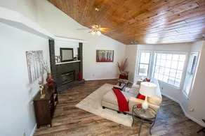 Modern - Meets Magnolia Farmhouse | Walk to Bethel - Image 4