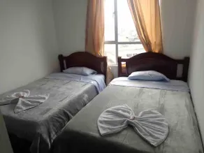 Three bedroom apartment + garage in Ipiales - Image 2