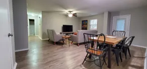 Clean and Cozy Near all Bentonville has to offer - Image 2