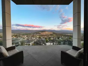 Luxury home in Kelowna - Image 2