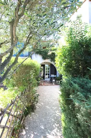 Saint-Tropez walking distance, sea view house - Image 2