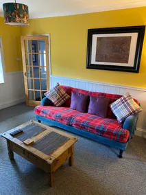 Holly Cottage - Image 3