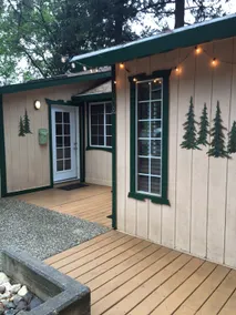 Cozy cabin - conveniently located - Image 3
