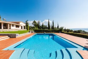 Villa Thealassa - Hanging Over the Sea by etouri - Image 2