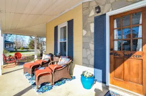 Beach Blonde Cottage - Image 2