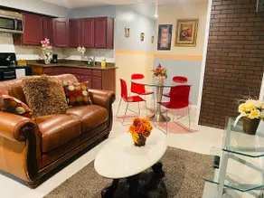 Stylish 3BR | 10 Min to NYC & EWR | Free Parking - Image 2