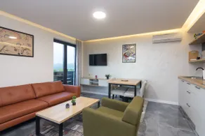 Deluxe Feliciano Apartments - Image 3