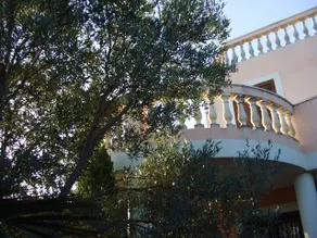 ENCHANTING VILLA NEAR GERACE - Image 4