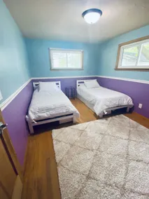 Family fun house-theater-large fenced in backyard - Image 3