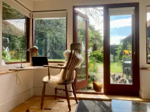 Unique Artists studio with a private garden. - Image 4